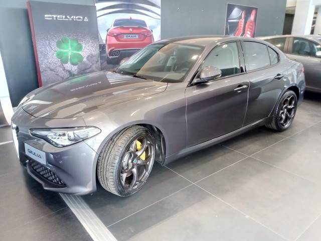 GIULIA.jpg