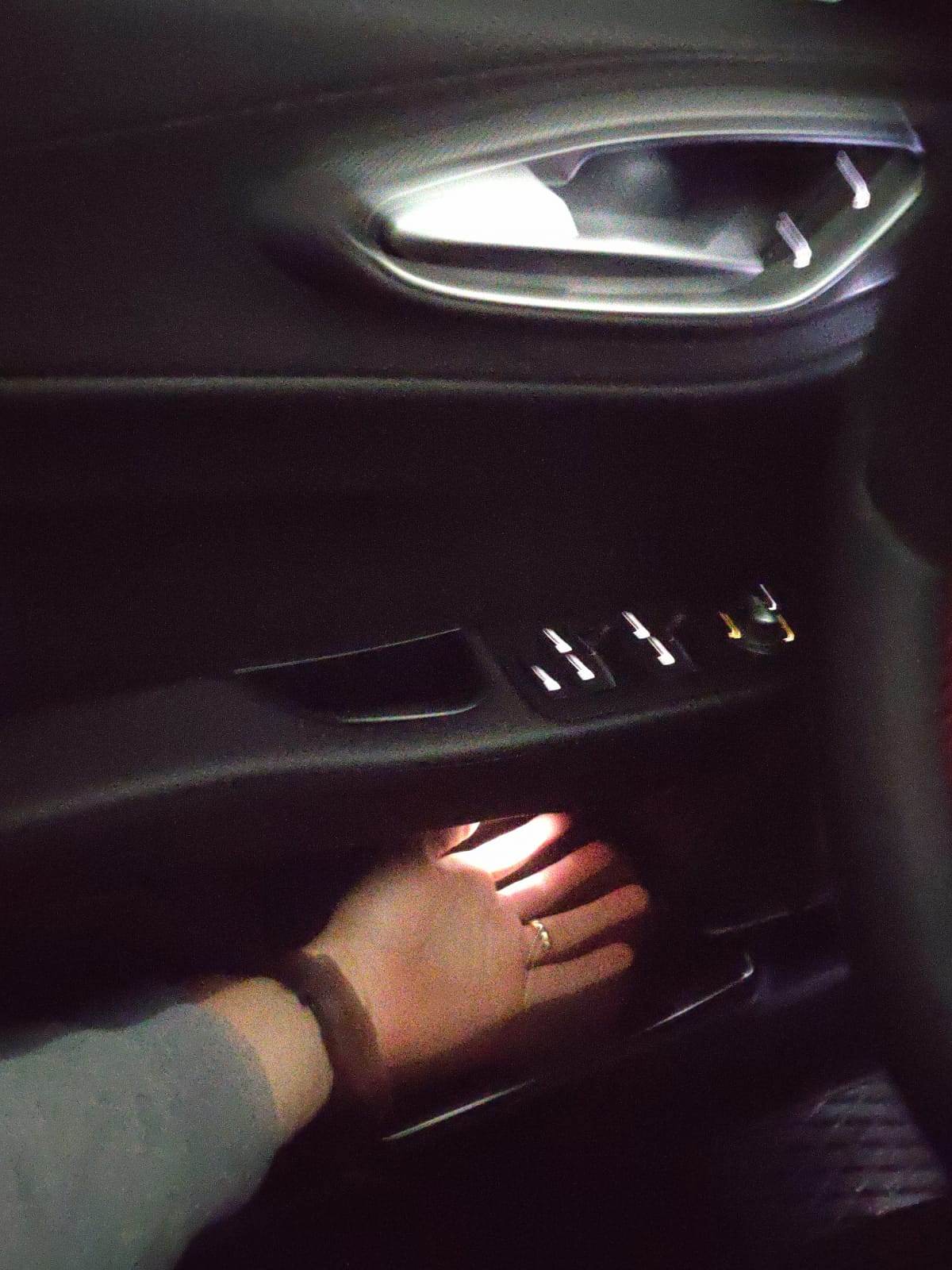giulia luce porte.jpg