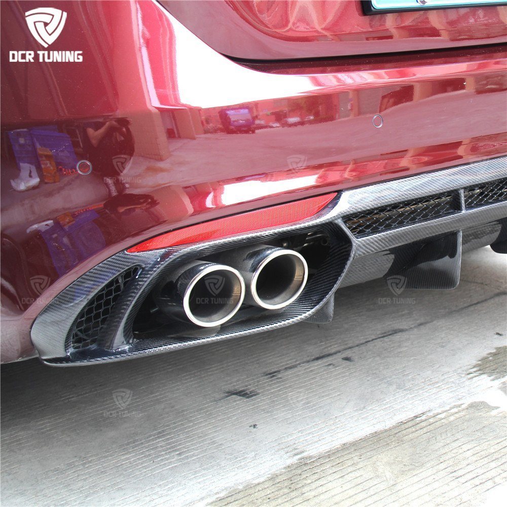 Giulia-Rear-Diffuser-Carbon-Fiber-Diffuser-For.jpg