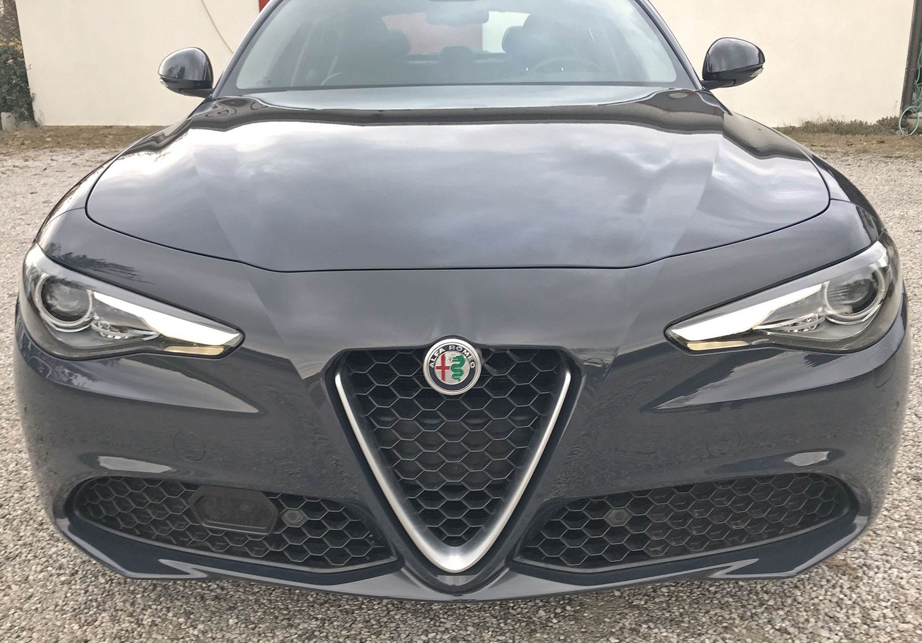 Giulia_fronte.jpg