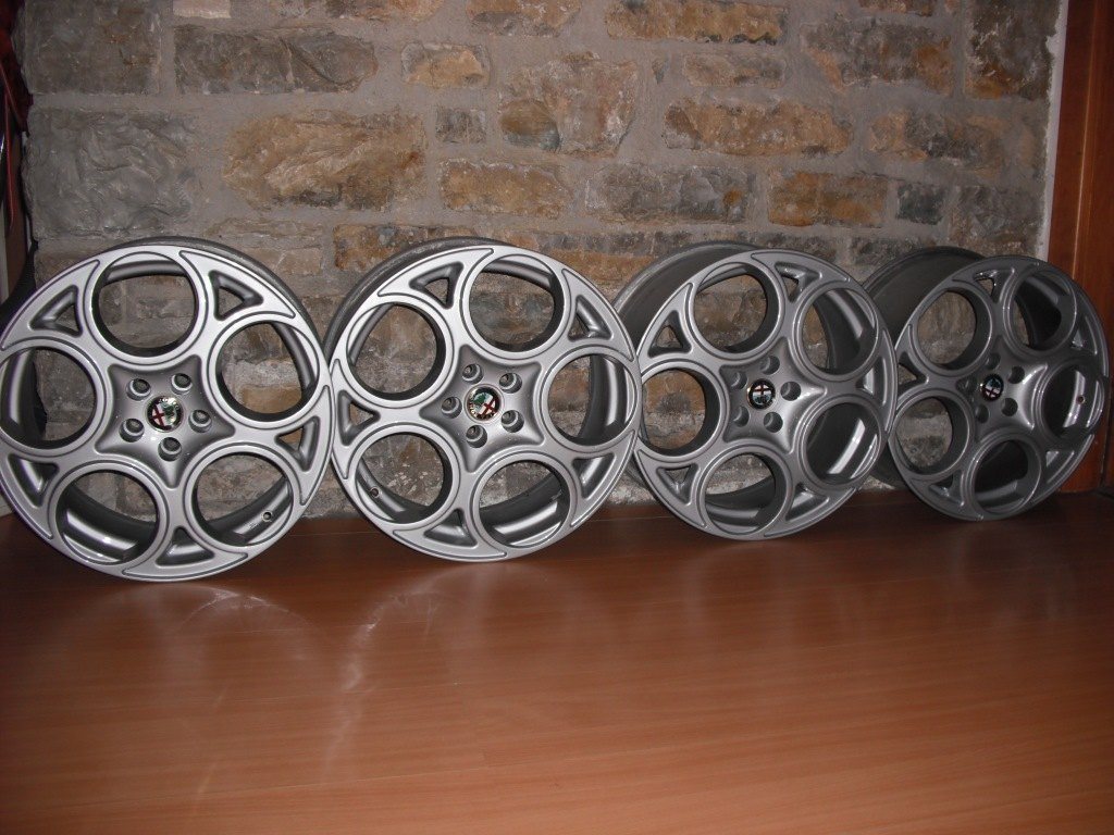 img-1380310769.jpg