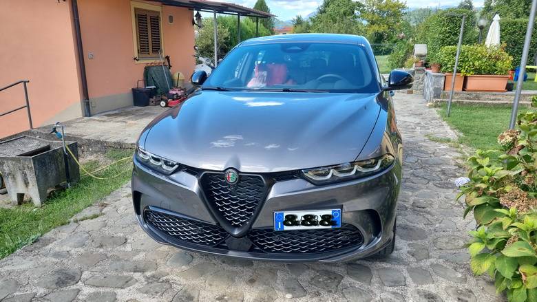 Alfa Romeo Tonale plug-in (2023)  Perché Comprarla e perché no