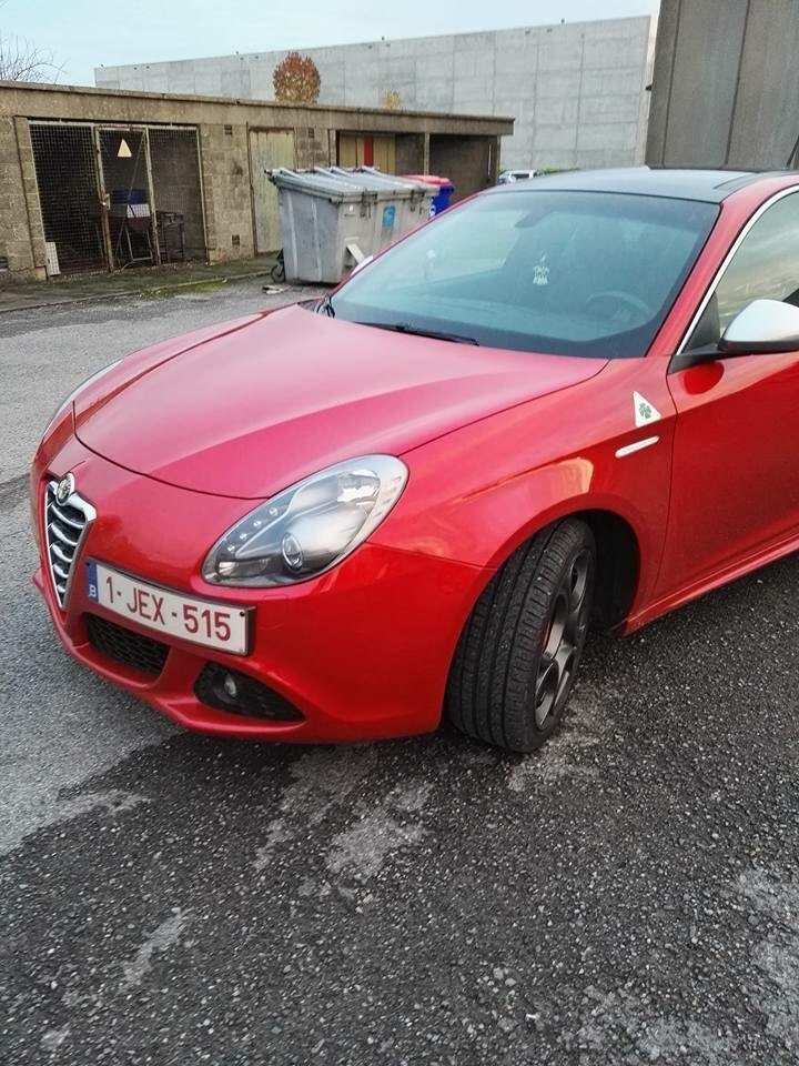 Alfa Romeo Giulietta 2 0 Jtdm 163cv Rossa Club Alfa