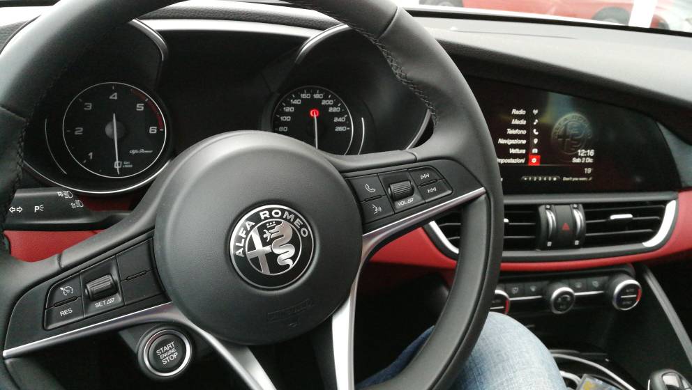 Alfa Romeo Giulia 2 2 Mjet 150cv At8 Super Bianco