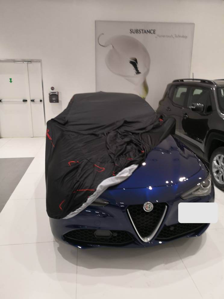 Alfa Romeo Giulia 2 0 Tb 200cv At8 Q2 Super Blu