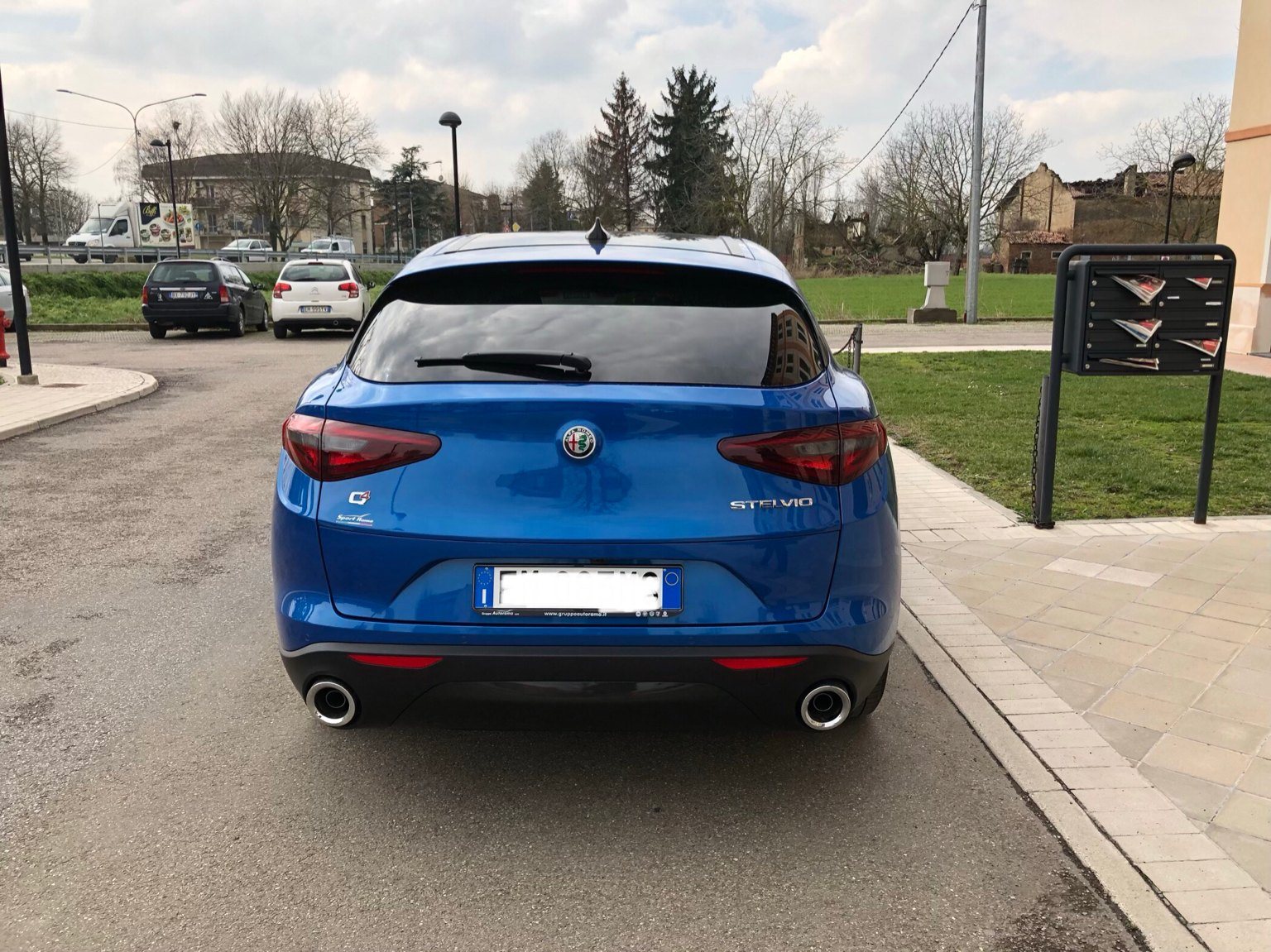 Alfa Romeo Stelvio 2 2 Mjet 210cv At8 Q4 Blu