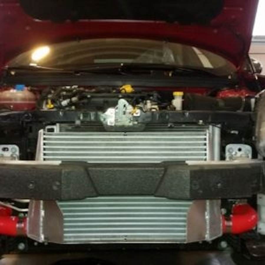 IntercoolerOrraGiulietta.jpg