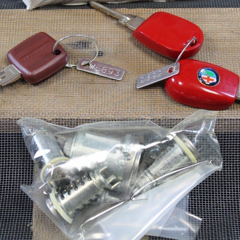 kit-impariglio-serrature-chiavi-alfa-145-146-originale.jpg