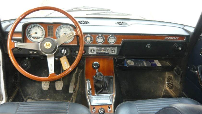 P1230880-842x474.jpg