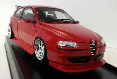 Ricko-1-18-Scale-Diecast-32111-Alfa-Romeo-147-_1.jpg