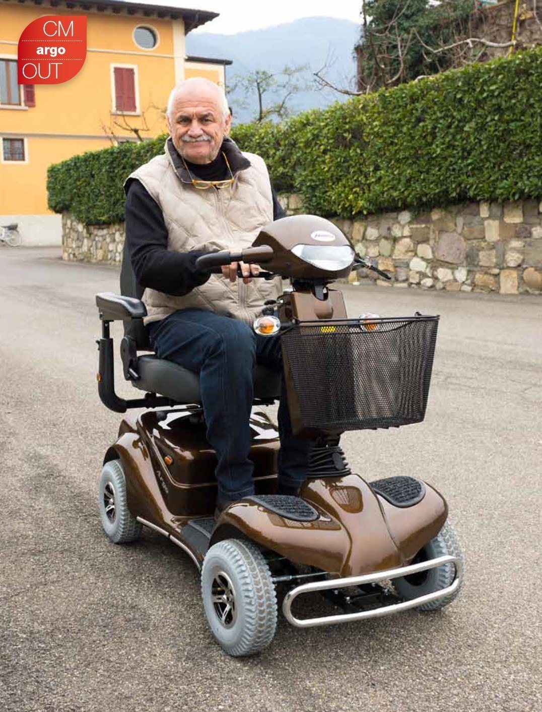 scooter-elettrico-per-anziani.jpg