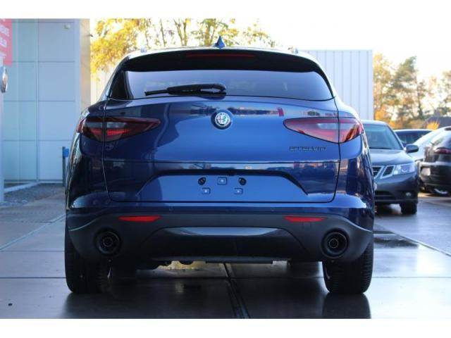 stelvio_bm5.jpg