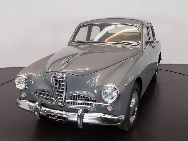 vehicle_ad_standard_image_62ae47b757d3dd69420baeece84a79f7.jpg