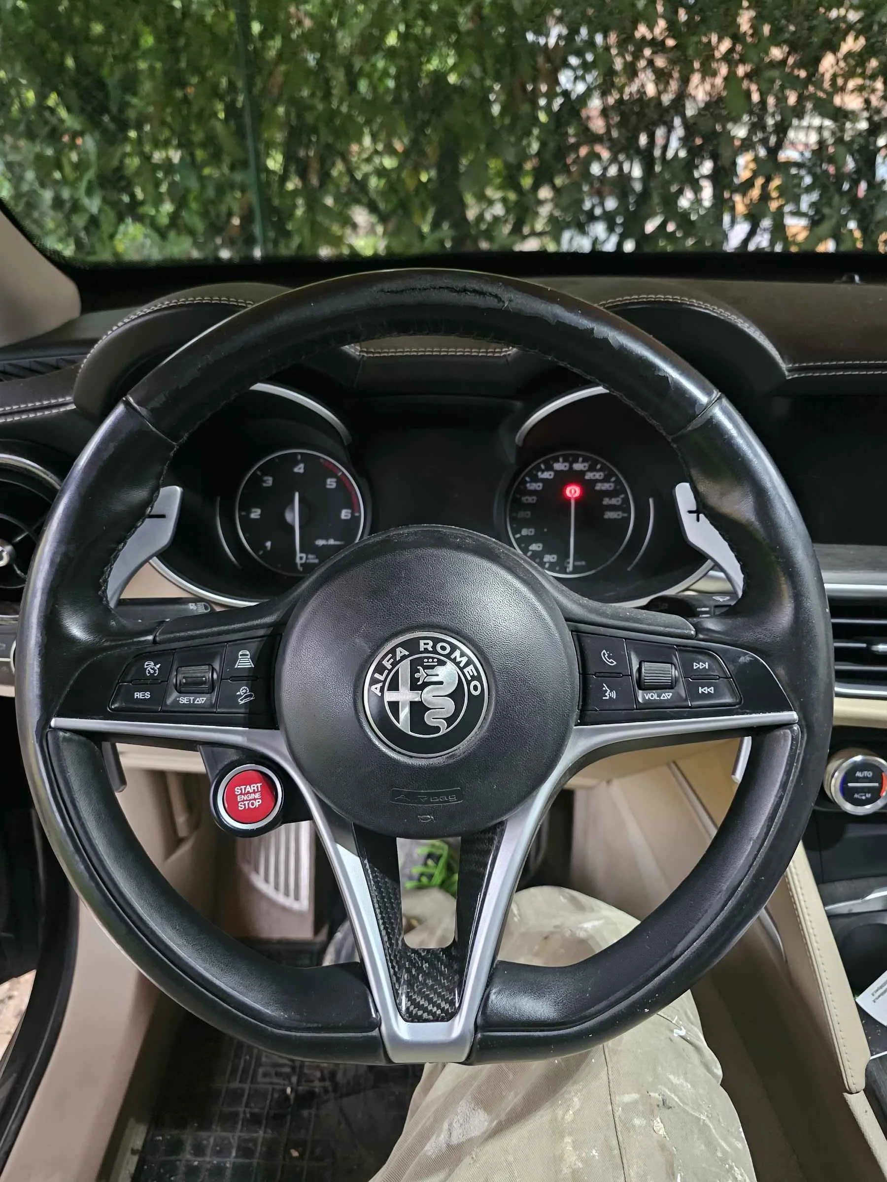 volante stelvio .webp