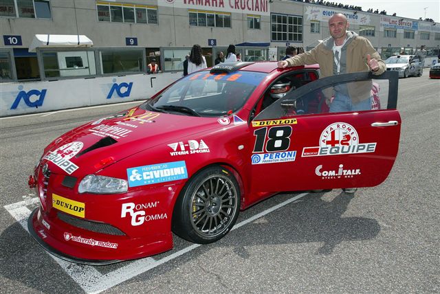 www.alfasport.net_Public_data_pilota54_2006112705815_ALFA_20GT_20ETCS_203.jpg