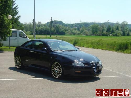 www.alfisti.net_alfa_galerie_albums_userpics_16765_normal_GT2.jpg
