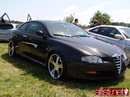 www.alfisti.net_alfa_galerie_albums_userpics_21128_normal_Alfa_20GT1.JPG
