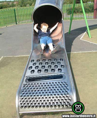 www.bastardidentro.it_misc_bastardidentro_data_images__b_bd780___parco_giochi11178527151.jpg