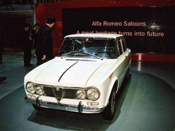 www.italiaspeed.com_2005_motor_show_geneva_review_alfa_romeo_giulia_ti_206.jpg