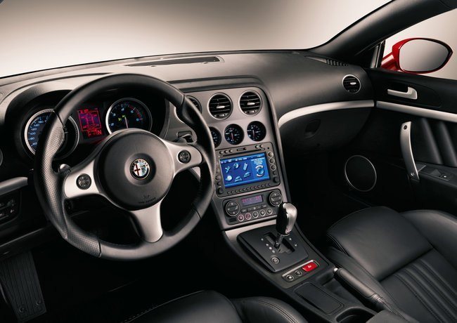 www.omniauto.it_awpImages_photogallery_2008_6996_photos650_alfa_romeo_brera_2008_2.jpg
