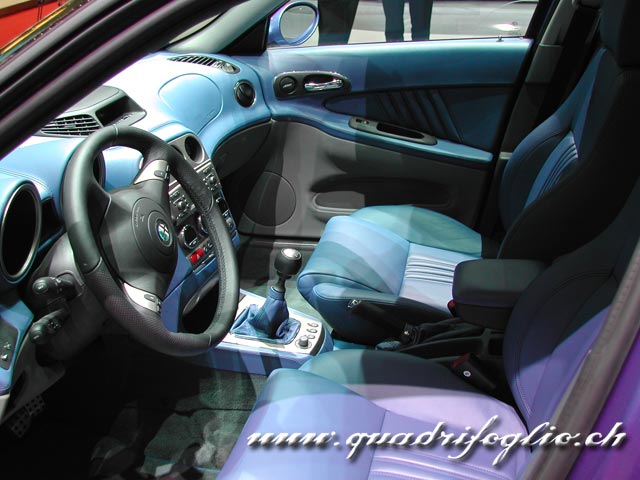 www.quadrifoglio.ch_coppermine_albums_upload_2005_autosalon05_andalfas_Bild005.jpg
