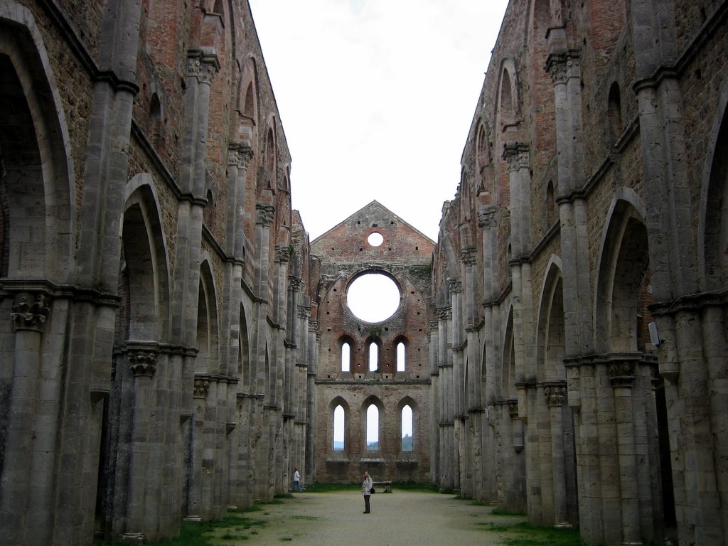 upload.wikimedia.org_wikipedia_commons_b_b3_San_galgano.jpg