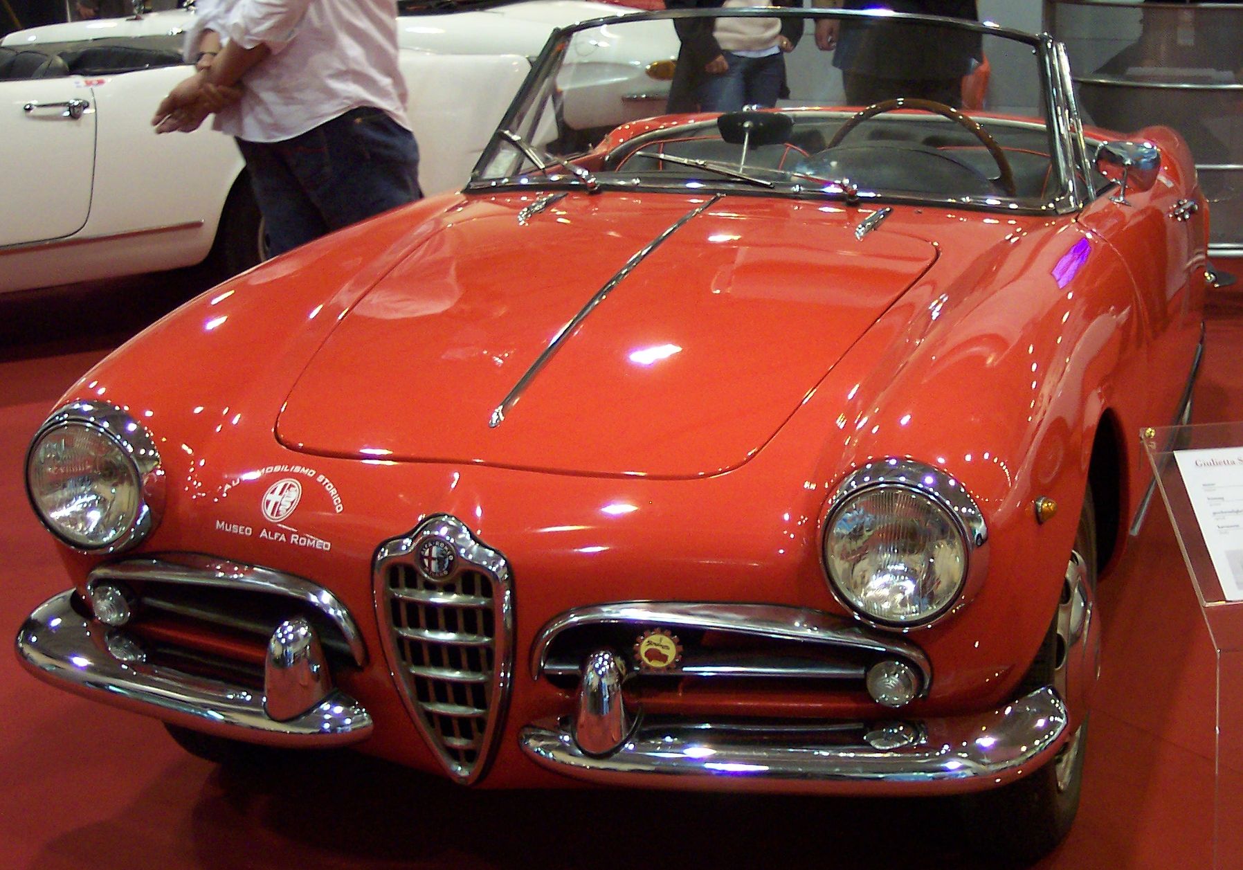 upload.wikimedia.org_wikipedia_commons_f_f8_Alfa_Romeo_Giulietta_Spider_Veloce_1960_red_vl_TCE.jpg