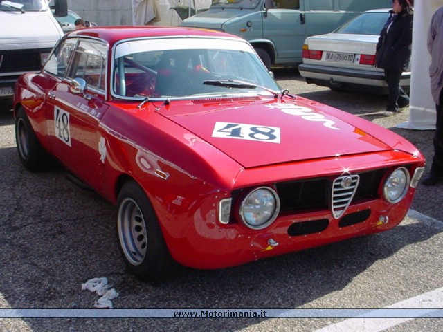 www.motorimania.it_manifestazioni_auto_storiche_images_alfa_ro69a95cb5e3a28555168ee5270bd26ea7.jpg