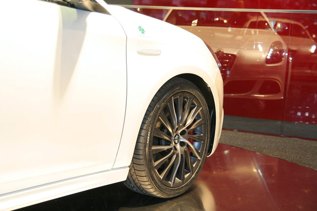 www.omniauto.it_awpImages_photogallery_2010_10829_photos650_al78a62efbda1af5fa0cbf580a65162625.jpg