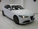 7f67d581-75d7-4cfc-9d85-86b93bfe1d46_alfa-romeo-giulia-2-2-turbodiesel-180-cv-at8-super.jpg