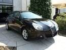_car_dealer_221327_23394531_b_23394531_3.jpg