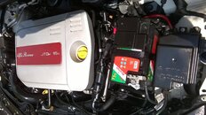 Motore pulito Alfa 159.jpg