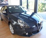 Giulietta blu davanti.jpg