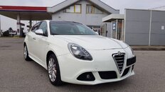 alfa-romeo-giulietta-2.0-d-n-a-slika-147370928.jpg