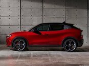 Alfa Romeo Milano - side.jpg