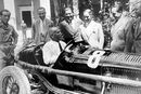 Mussolini-e-Nuvolari-Alfa-Romeo-6C-1750-Zagato.jpg