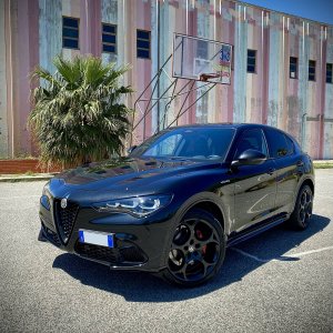 Stelvio Veloce.jpg
