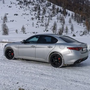 Media 'PSX_20211211_144443.webp' nella categoria 'Alfa Romeo Giulia 2016'