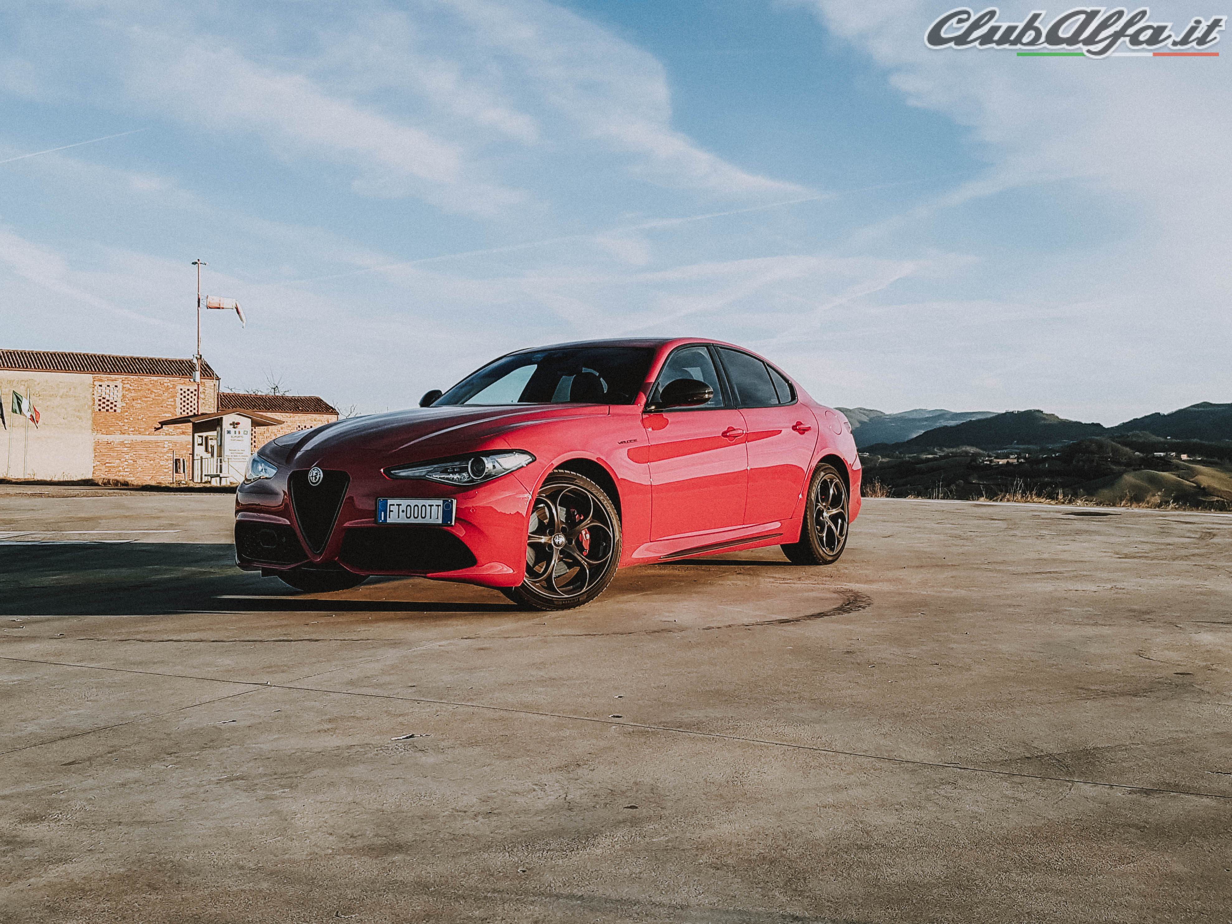 Alfa Romeo Giulia - 2.0 TB 280cv - AT8 - Veloce TI - Rosso Alfa - 2019