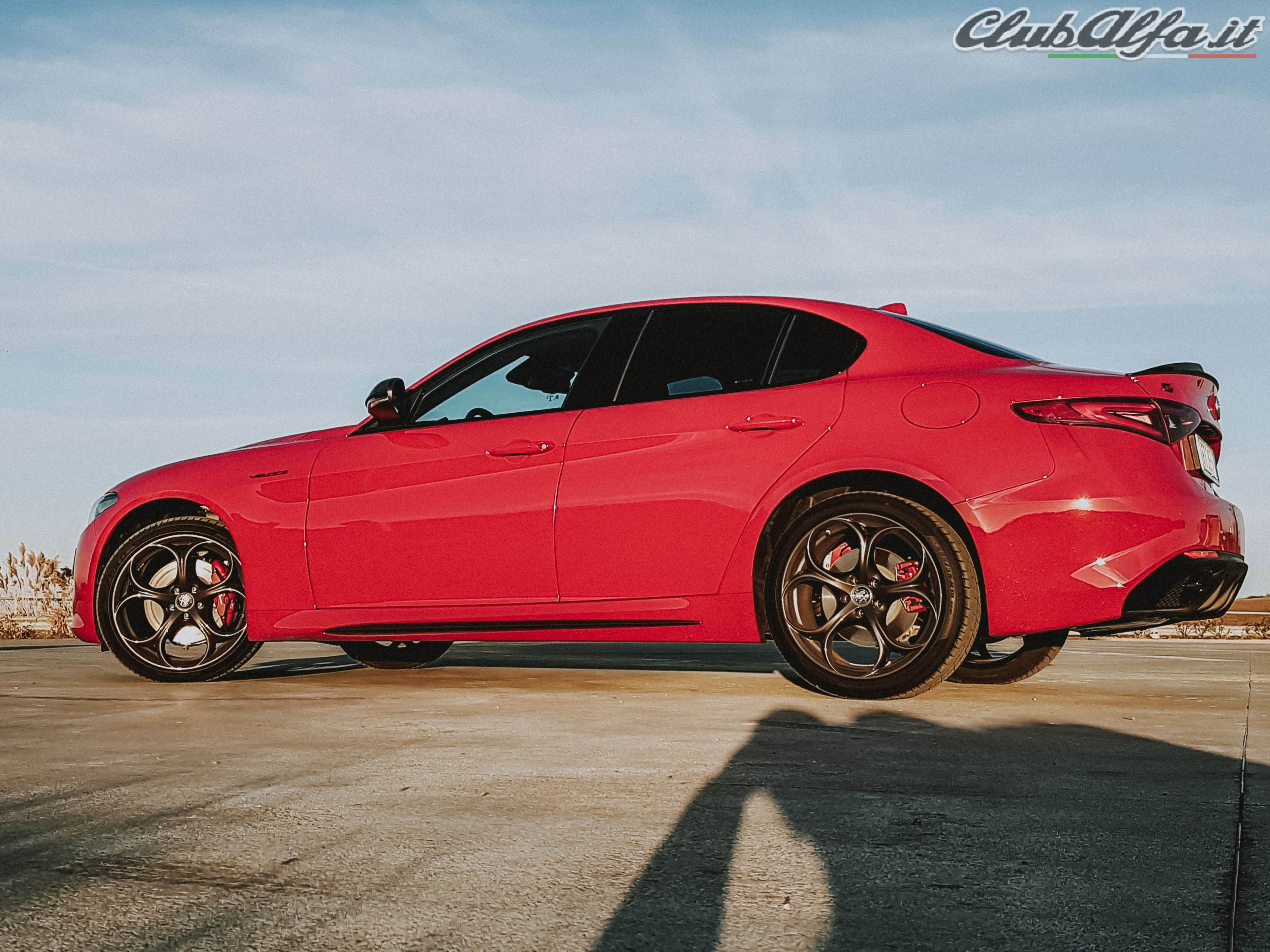 Alfa Romeo Giulia - 2.0 TB 280cv - AT8 - Veloce TI - Rosso Alfa - 2019