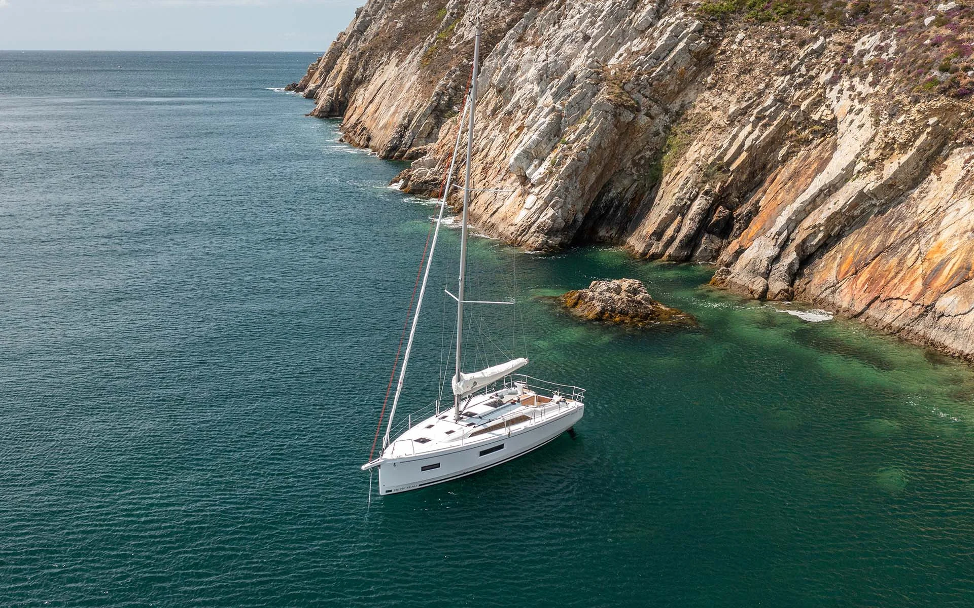 exterieur-oceanis37.1-3.webp