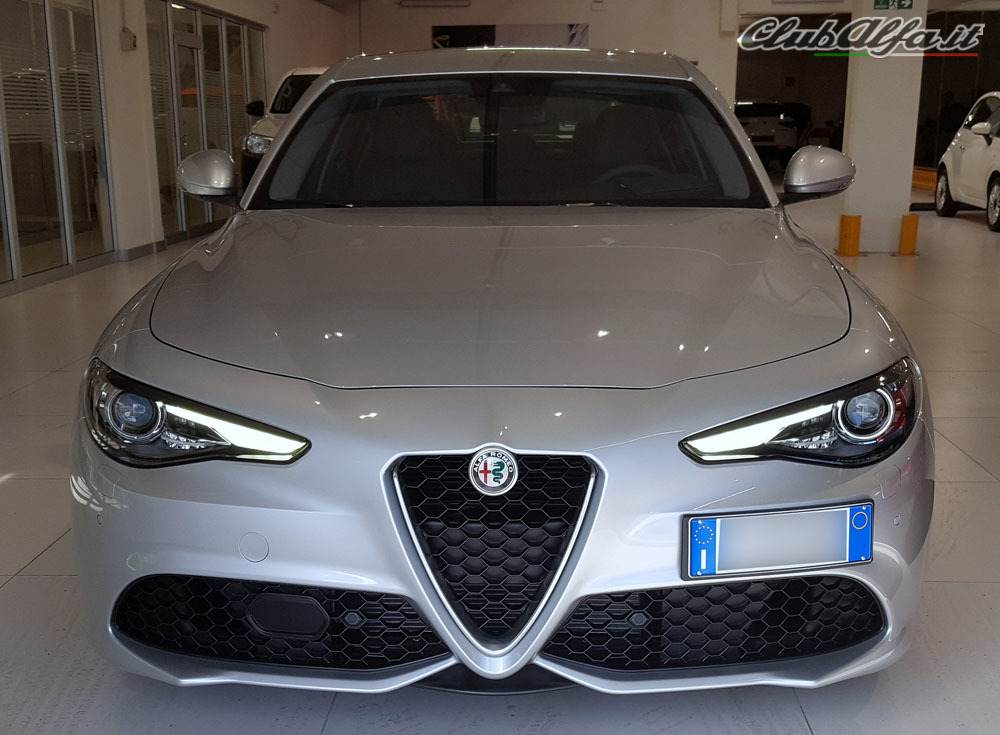giulia 2.2 veloce federosso prime foto