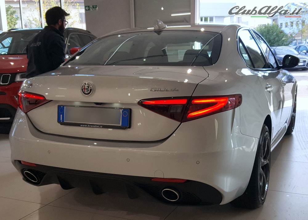 giulia 2.2 veloce federosso prime foto