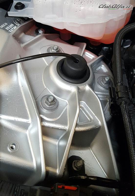 giulia 2.2 veloce federosso prime foto